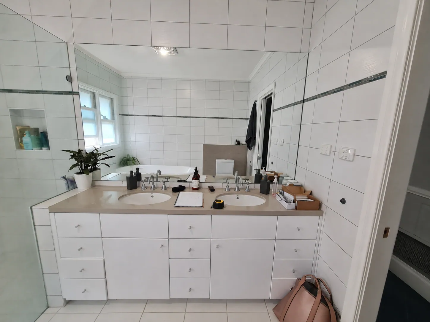 The vanity, Bentleigh before the renovation